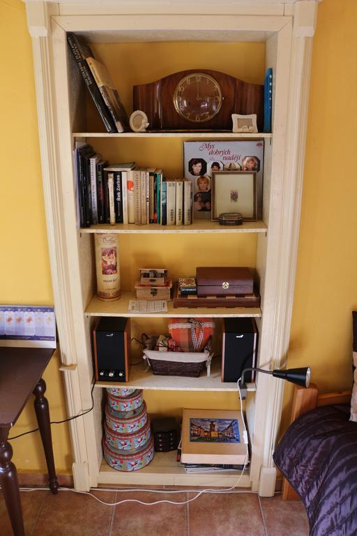 Apartman Na Zlatom Dvore Банска-Штьявница Номер фото